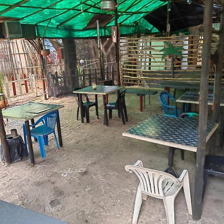 Paljas Backpackers Ξενοδοχείο Potchefstroom Εξωτερικό φωτογραφία
