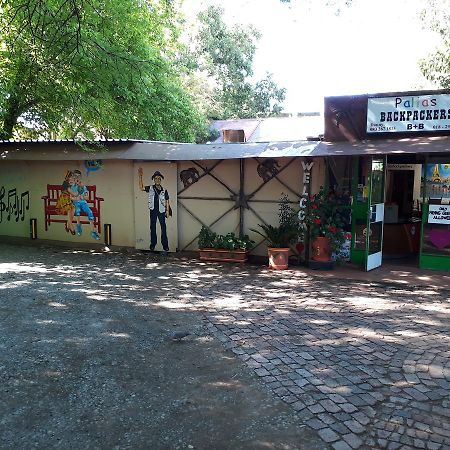 Paljas Backpackers Ξενοδοχείο Potchefstroom Εξωτερικό φωτογραφία