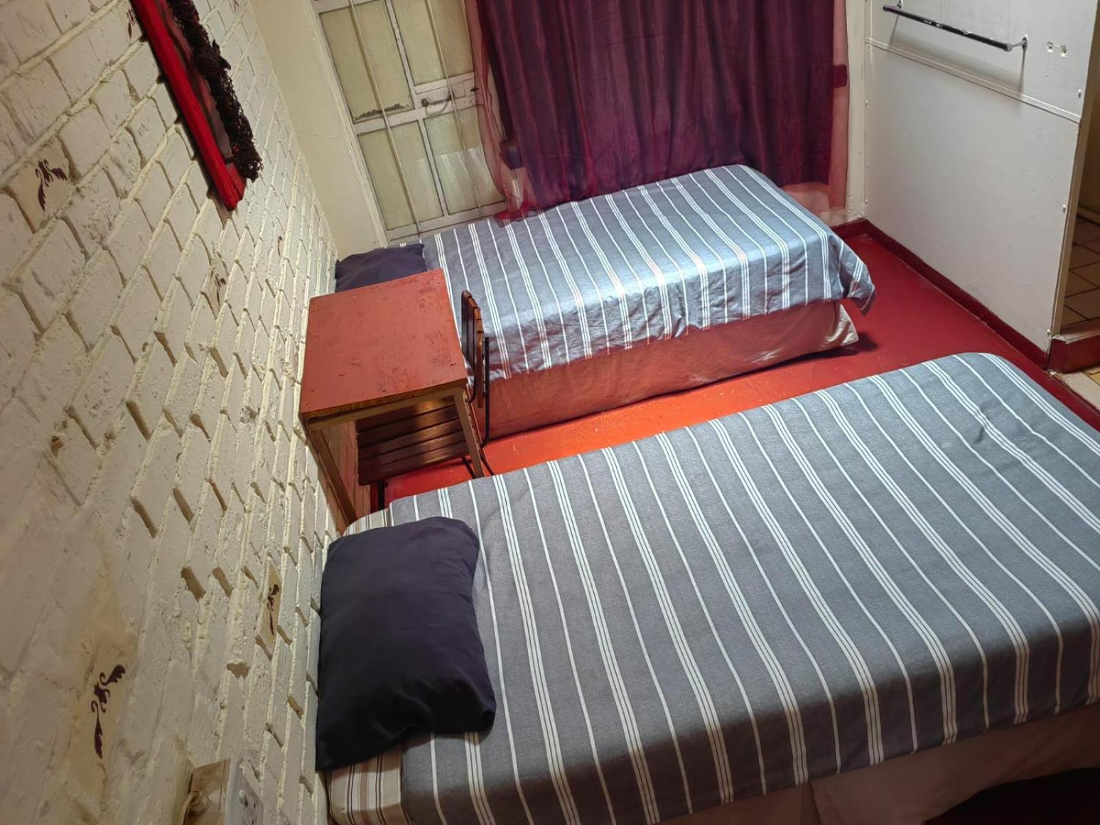 Paljas Backpackers Ξενοδοχείο Potchefstroom Εξωτερικό φωτογραφία