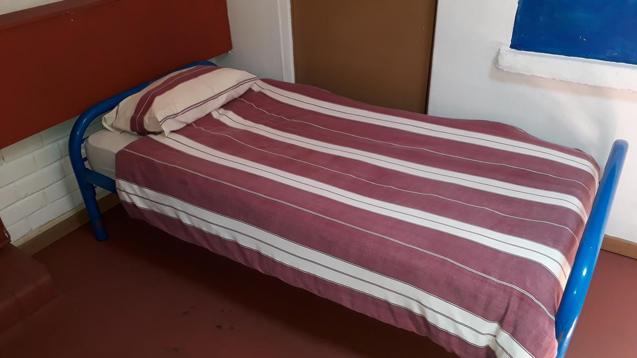 Paljas Backpackers Ξενοδοχείο Potchefstroom Εξωτερικό φωτογραφία
