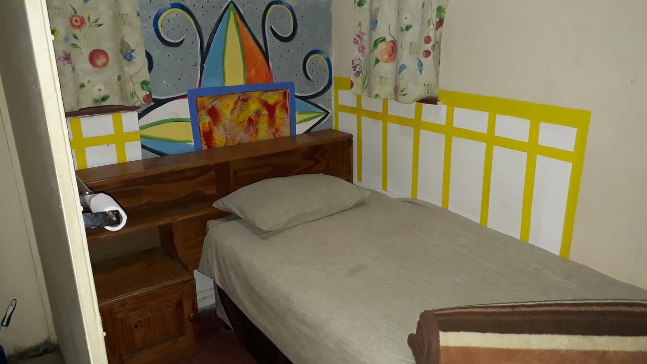 Paljas Backpackers Ξενοδοχείο Potchefstroom Εξωτερικό φωτογραφία